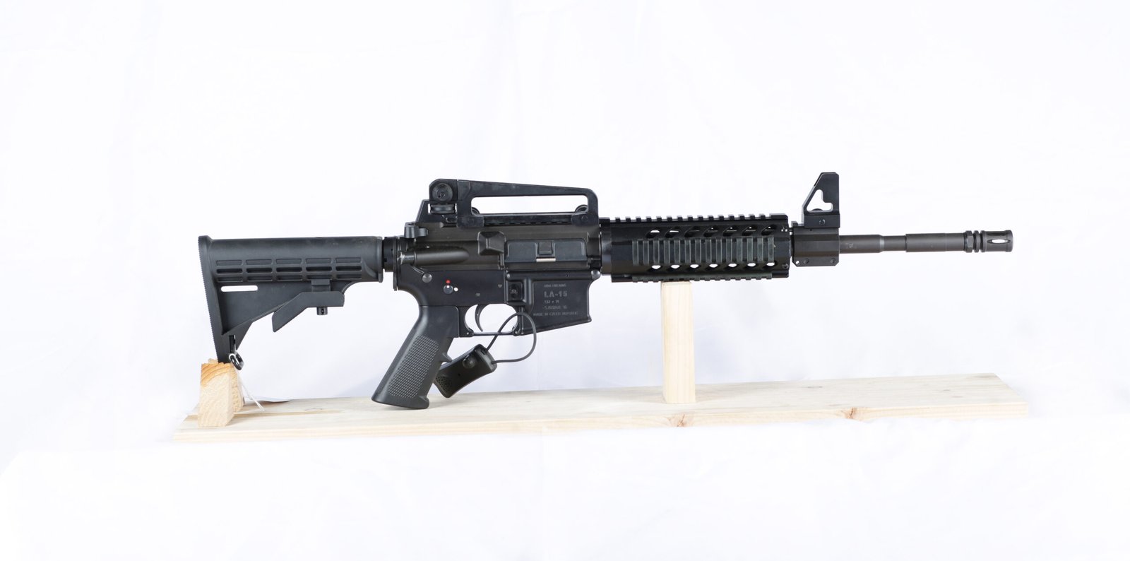 7X4A1438 CZ LUVO LA-15 M4 Tactical Rifle - Image 1