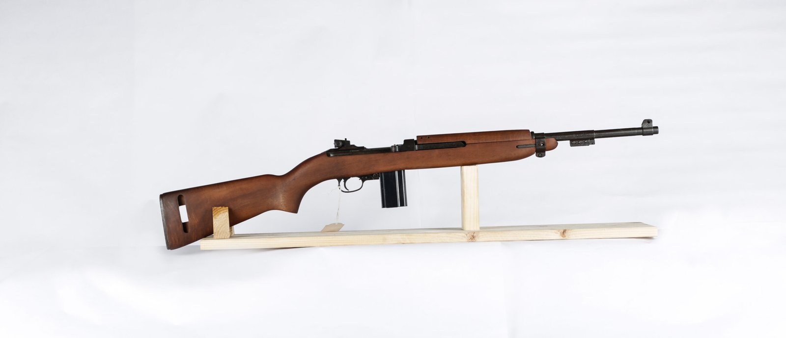 7X4A1378 Inland M1 Carbine Semi-Automatic Rifle – .30 Carbine - Image 1